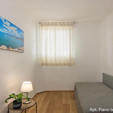 Amamare Apartments Виареджо Экстерьер фото