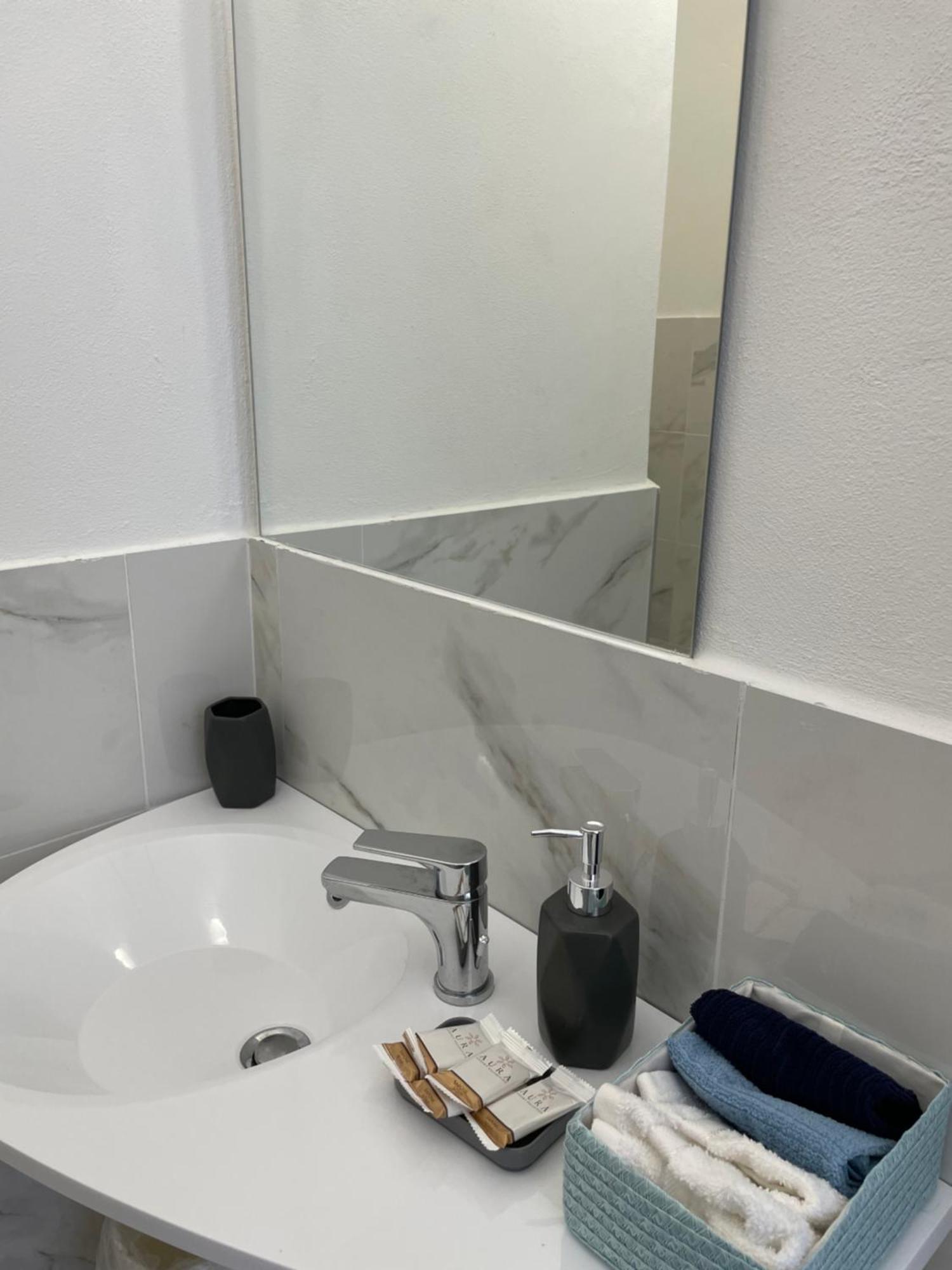 Amamare Apartments Виареджо Номер фото