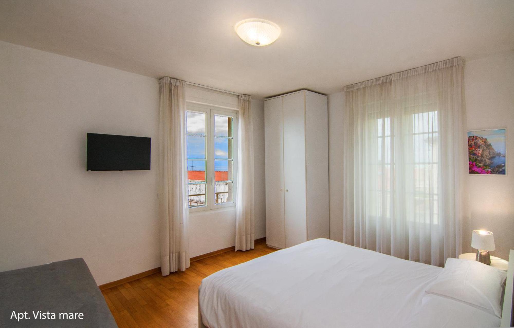 Amamare Apartments Виареджо Экстерьер фото