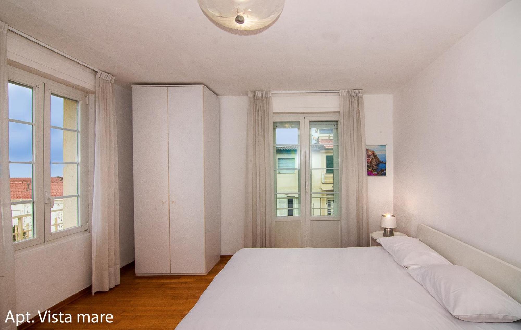 Amamare Apartments Виареджо Экстерьер фото